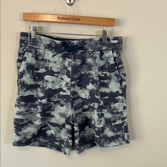 Lululemon Loungeful HR Short 7 inch inseam fleece pockets stretch Size 10 - Picture 2 of 10